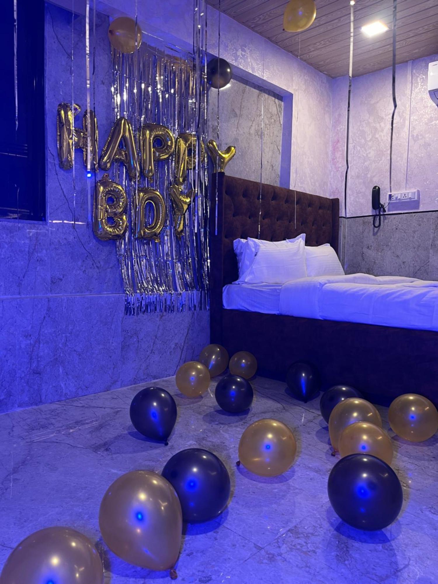 Hotel Newyork By Stayzy Rooms มุมไบ ภายนอก รูปภาพ