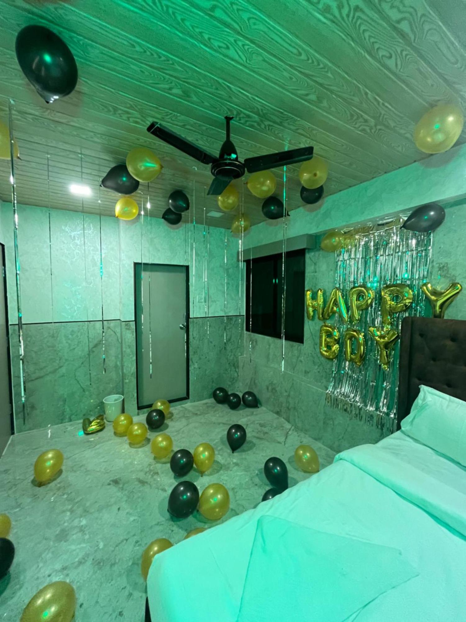 Hotel Newyork By Stayzy Rooms มุมไบ ภายนอก รูปภาพ